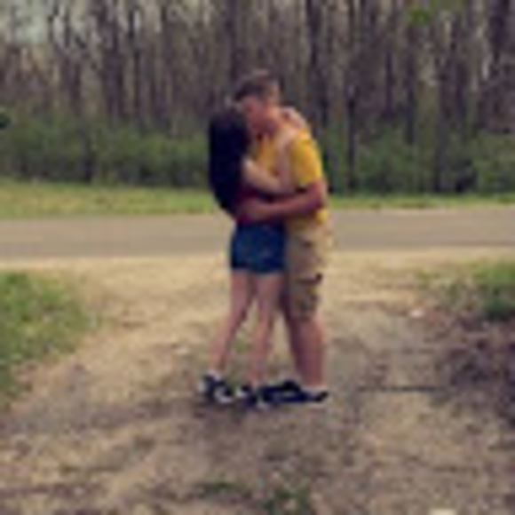 Meet your Posher, Mya - Picture 1 of 1